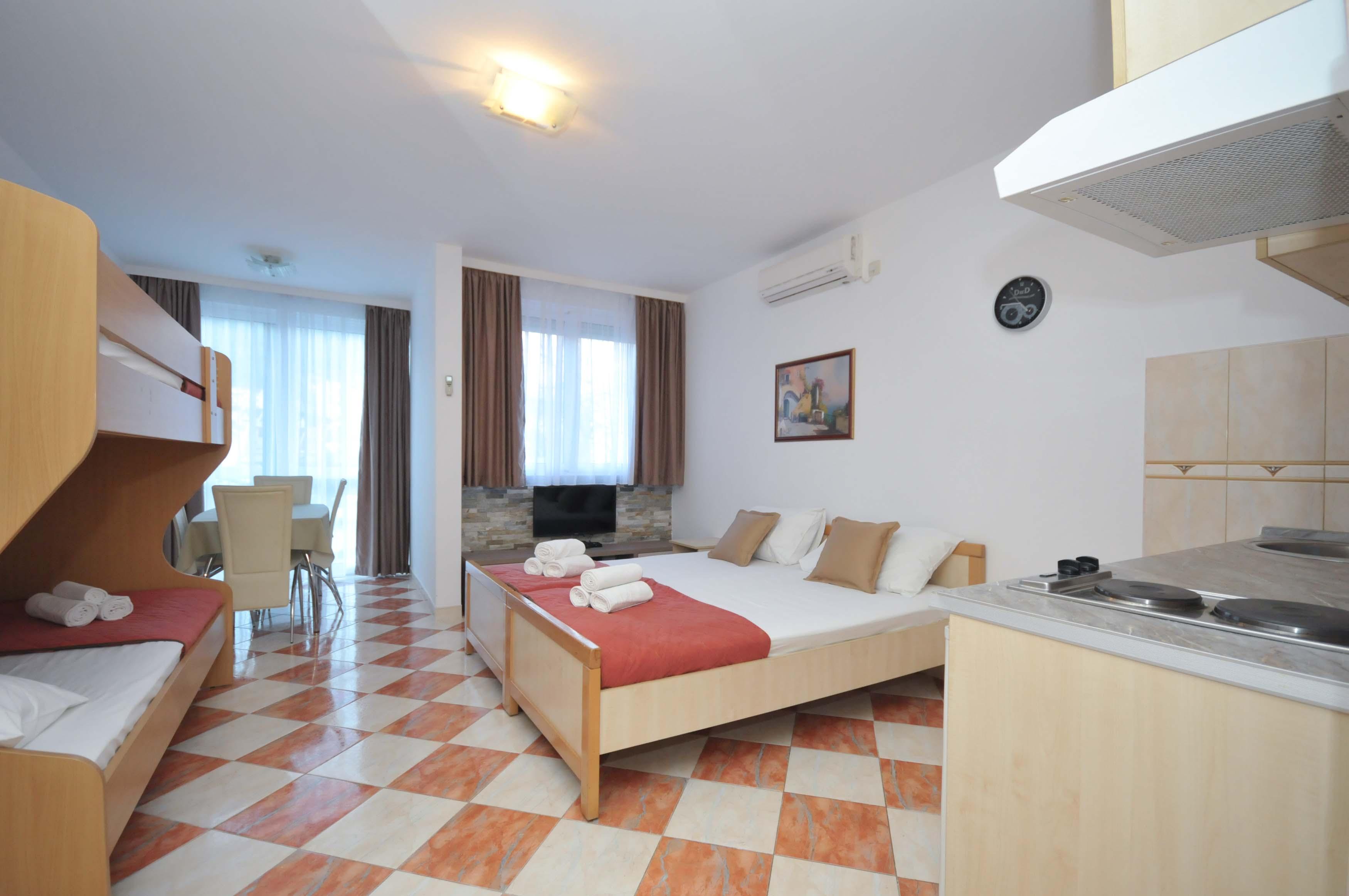 D&D Apartments 3 Budua Esterno foto