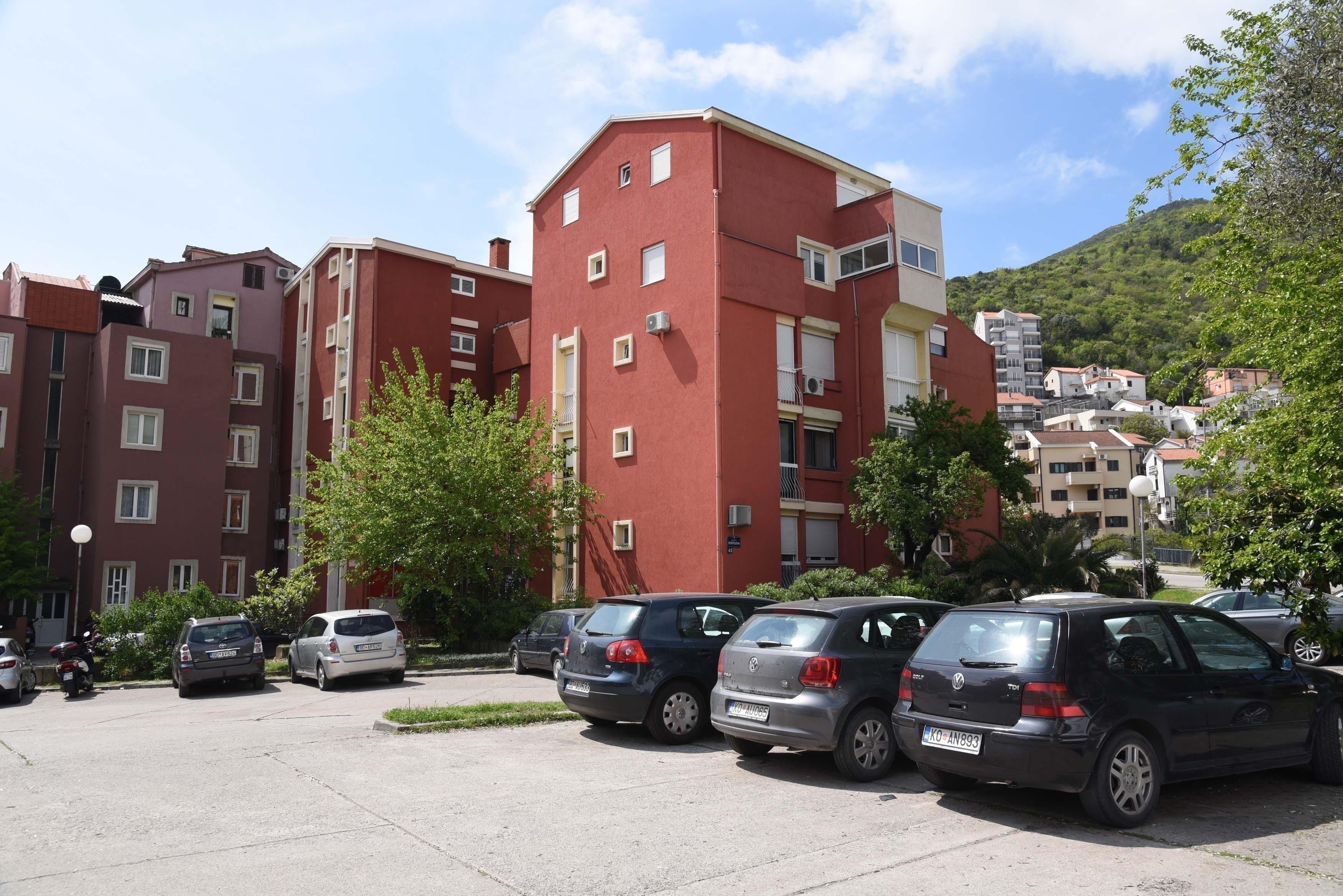 D&D Apartments 3 Budua Esterno foto