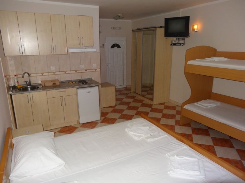 D&D Apartments 3 Budua Esterno foto