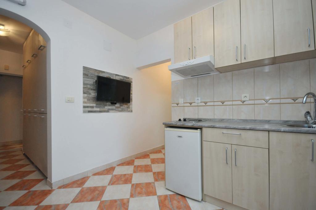 D&D Apartments 3 Budua Esterno foto